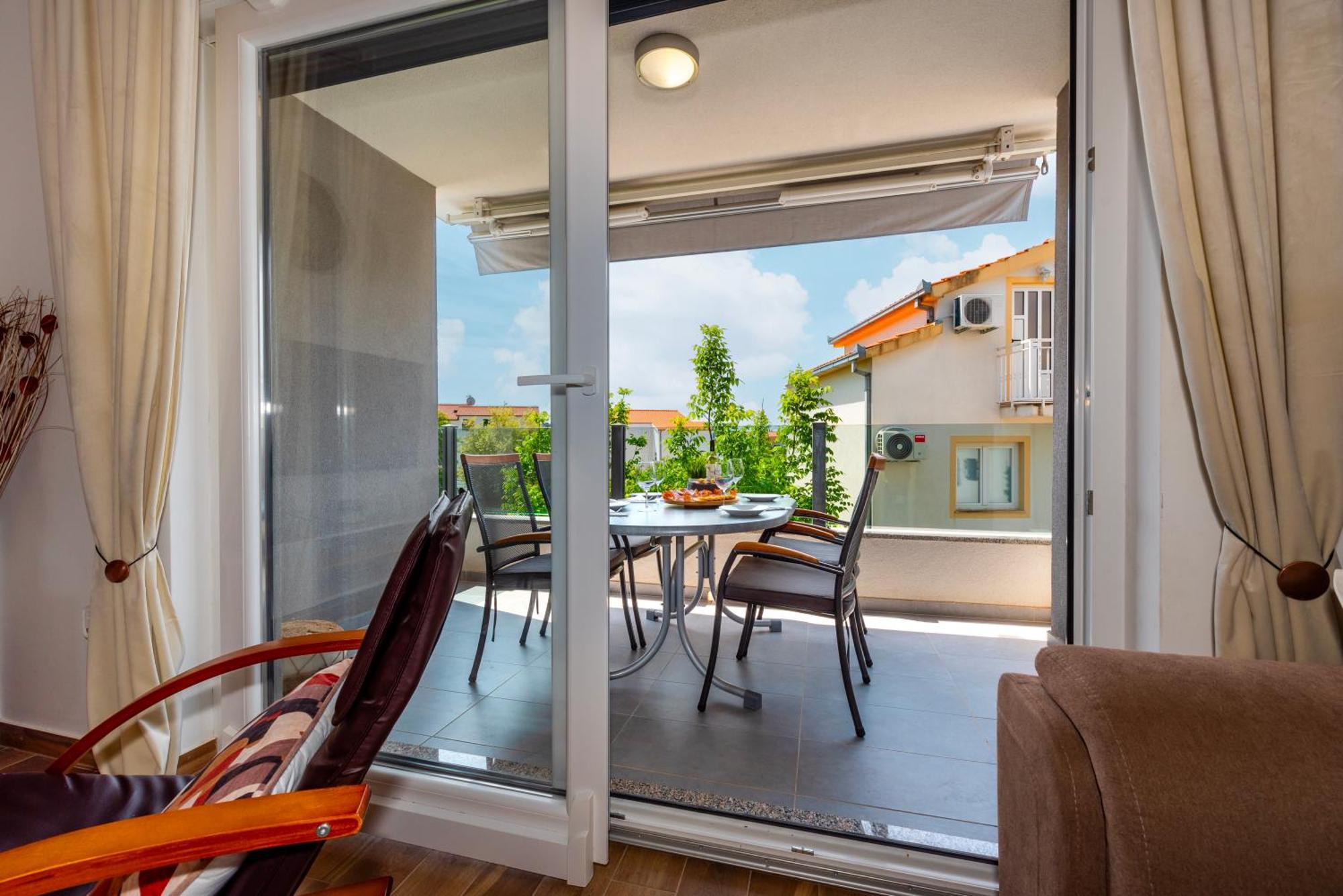 First Choice Apartment Rogoznica Rogoznica  Ngoại thất bức ảnh